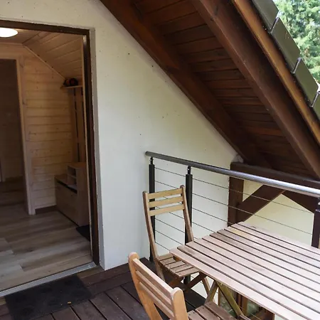 Pod Swierkami * Male Swornegacie