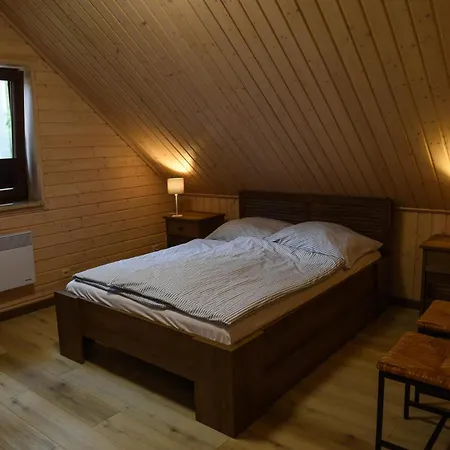 Pod Swierkami Małe Swornegacie