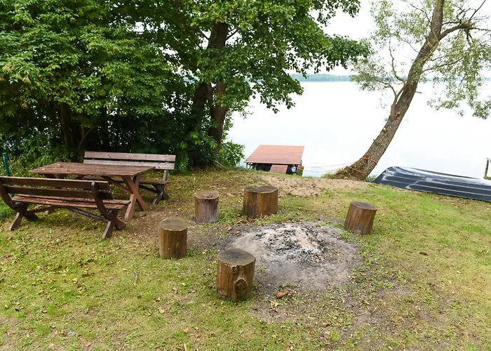 Pod Swierkami * Male Swornegacie